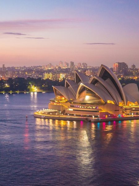 Book your flights, hotels and holiday packages to Sydney